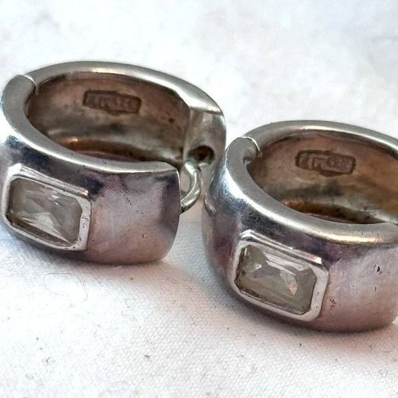 ✨ Stylish Vintage Sterling Silver and Pave Crystal Huggie Earrings - Picture 4 of 15